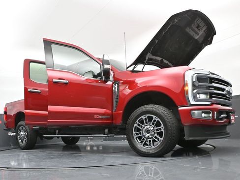 Used 2024 Ford F350 Limited w/ FX4 Off-Road Package image 44