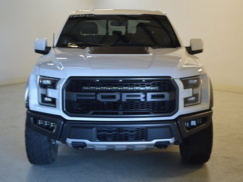 Used 2020 Ford F150 Raptor w/ Equipment Group 802A Luxury AWD/4WD image 8