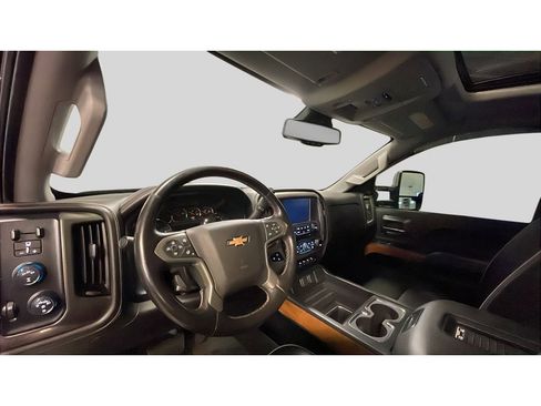 Used 2019 Chevrolet Silverado 3500 High Country w/ Duramax Plus Package AWD/4WD image 12