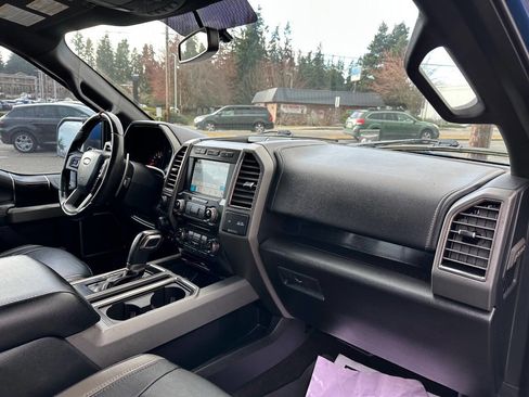 Used 2018 Ford F150 Raptor w/ Equipment Group 802A Luxury image 13