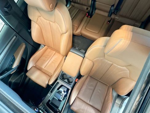 Used 2024 Audi Q5 e Premium Plus image 20