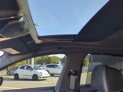 Used 2022 BMW M550i xDrive w/ Executive Package image 21