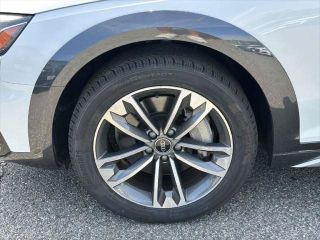 Used 2023 Audi A4 2.0T allroad Premium Plus AWD/4WD image 9