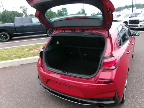 Used 2019 Hyundai Elantra GT N Line w/ Tech Package 03 FWD image 16
