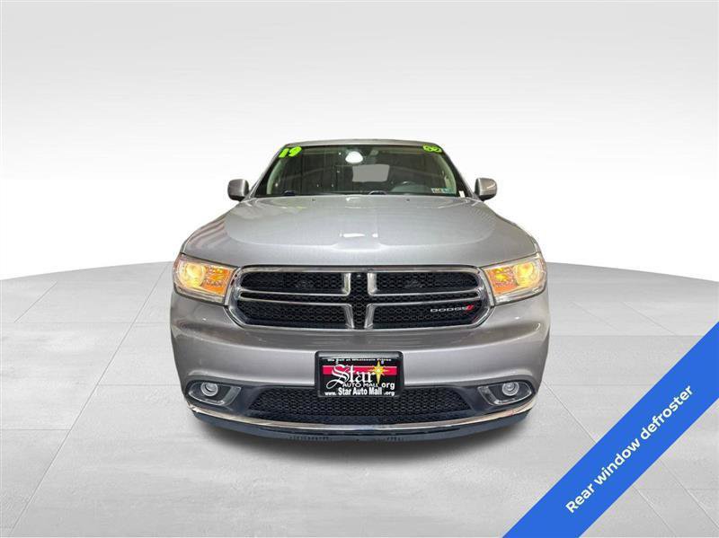 Used 2019 Dodge Durango SXT AWD/4WD image 2