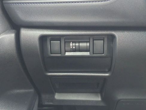 Certified 2025 Subaru Forester Premium image 17