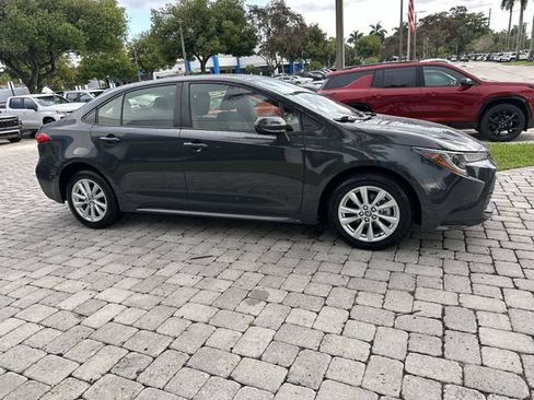 Used 2023 Toyota Corolla LE w/ LE Convenience Package FWD image 15