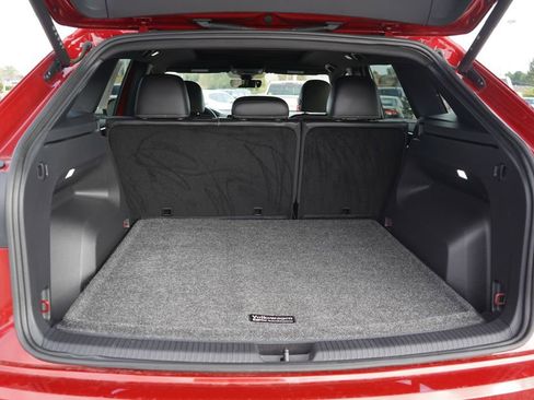 Used 2025 Volkswagen Atlas Cross Sport SEL R-Line image 26