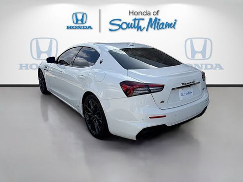 Used 2022 Maserati Ghibli Modena Q4 AWD/4WD image 5