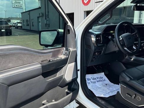 Used 2024 Ford F150 Platinum w/ Equipment Group 702A High AWD/4WD image 9
