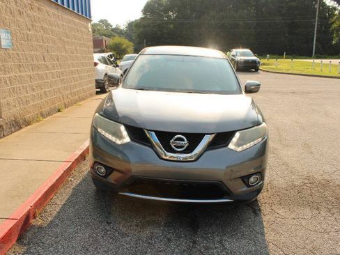 Used 2015 Nissan Rogue S FWD image 2