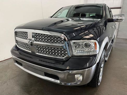 Used 2014 RAM 1500 Laramie AWD/4WD image 6