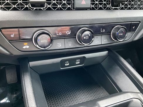 Used 2024 Honda Accord EX image 31