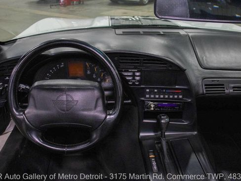 Used 1996 Chevrolet Corvette Coupe image 17
