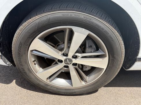 Used 2023 Genesis GV80 3.5T AWD/4WD image 6