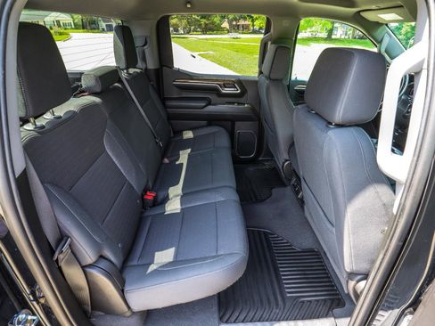Used 2022 Chevrolet Silverado 1500 LT w/ LPO, Dark Essentials Package RWD image 35
