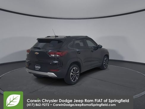 Used 2025 Chevrolet TrailBlazer LT w/ Convenience Package FWD image 14