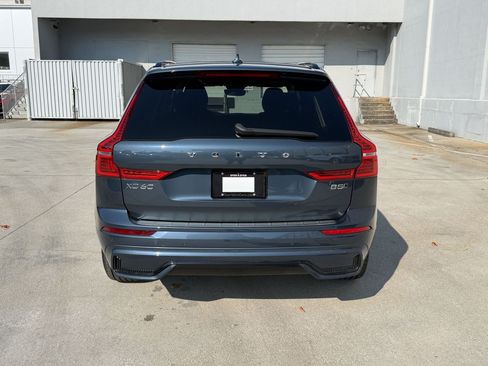 Used 2024 Volvo XC60 B5 Plus w/ Protection Package Premier AWD/4WD image 9
