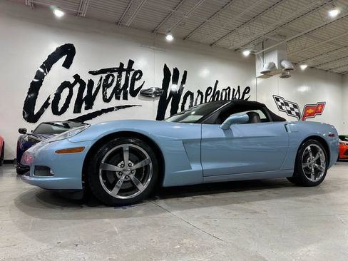 Used 2012 Chevrolet Corvette Convertible w/ 3LT Preferred Equipment Group RWD image 18
