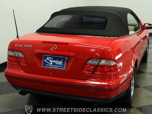 Used 1999 Mercedes-Benz CLK 320 Cabriolet image 10