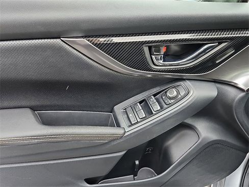 Used 2019 Subaru Crosstrek 2.0i Limited w/ Moonroof Package image 12