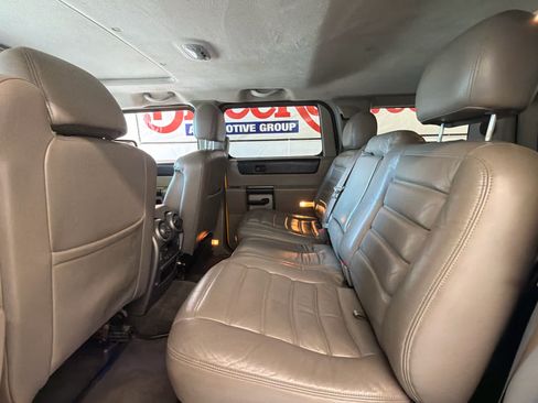 Used 2004 HUMMER H2 w/ Preferred Equipment Group AWD/4WD image 19