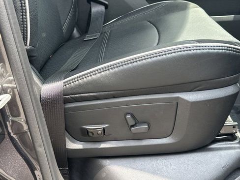 New 2026 RAM 3500 Laramie AWD/4WD image 16