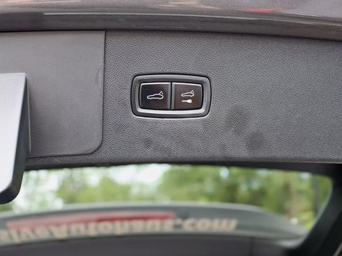 Used 2019 Porsche Cayenne AWD/4WD image 39