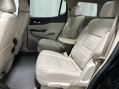 Used 2020 GMC Acadia Denali w/ Trailering Package image 12