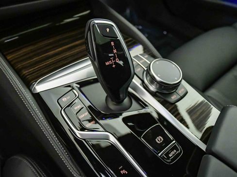 Certified 2023 BMW 540i w/ M Sport Package RWD image 21