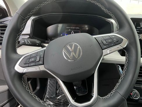 Certified 2025 Volkswagen Taos S image 8