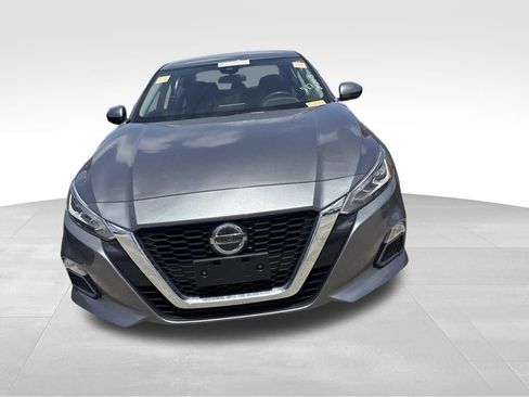 Used 2022 Nissan Altima 2.5 SV FWD image 5