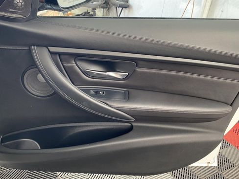 Used 2017 BMW M3 image 7