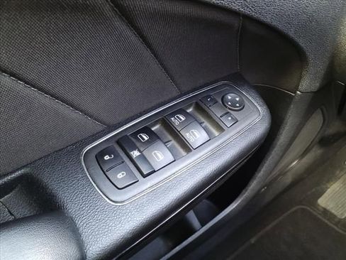 Certified 2022 Dodge Charger R/T w/ Blacktop Package RWD image 27