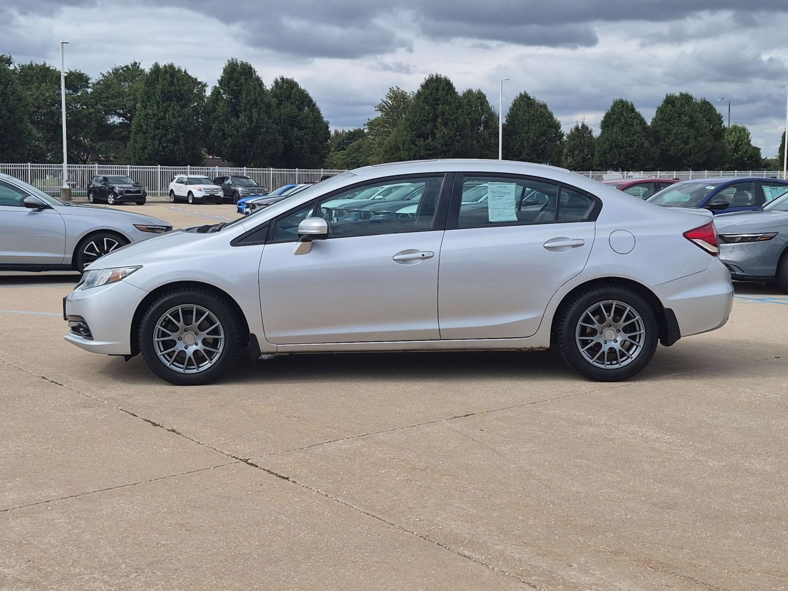 Used 2014 Honda Civic EX-L image 9