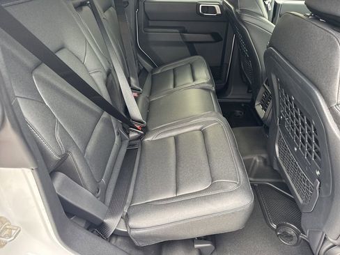 New 2025 Ford Bronco Big Bend w/ Black Diamond Package image 15