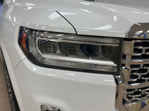 Used 2021 GMC Acadia Denali w/ Denali Ultimate Package image 28