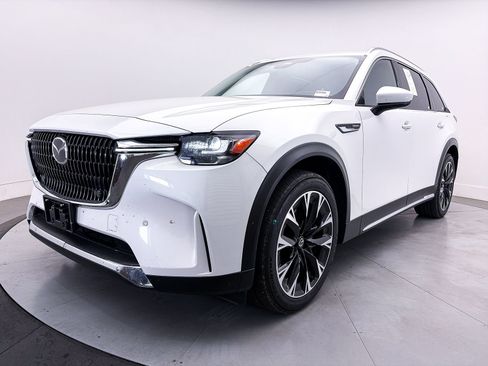 Used 2024 MAZDA CX-90 Plug-In Hybrid w/ Premium Pkg AWD/4WD image 13
