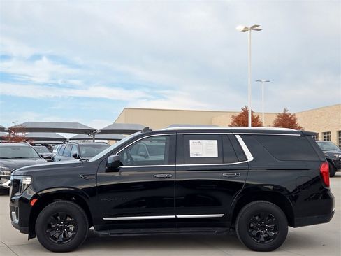 Used 2023 GMC Yukon SLT image 4