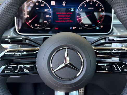 New 2025 Mercedes-Benz CLE 300 4MATIC Coupe image 21