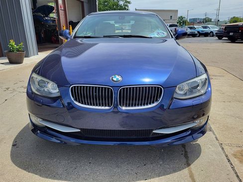 Used 2013 BMW 328i Convertible RWD image 2