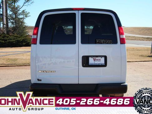 Used 2020 Chevrolet Express 2500 LS w/ Communications Package image 7