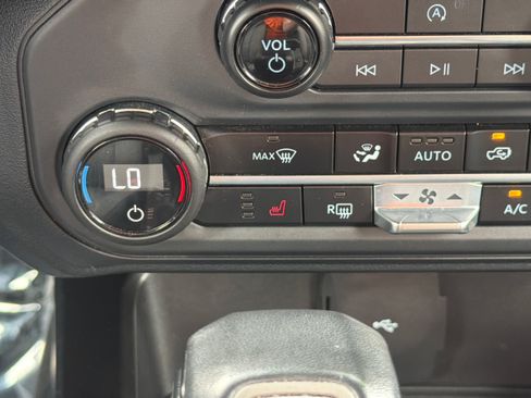 Used 2023 Ford Bronco Outer Banks AWD/4WD image 29