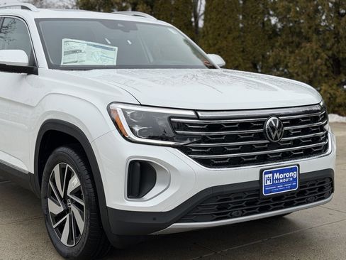 New 2026 Volkswagen Atlas SEL image 2