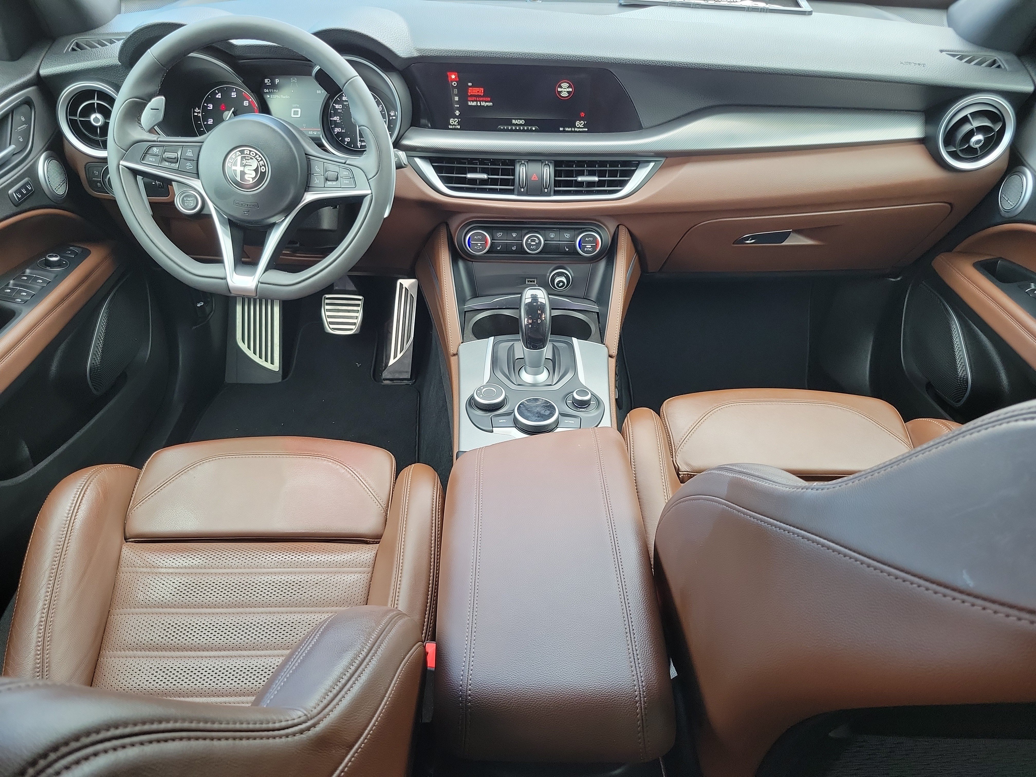 Used 2018 Alfa Romeo Stelvio Ti Sport AWD/4WD image 11