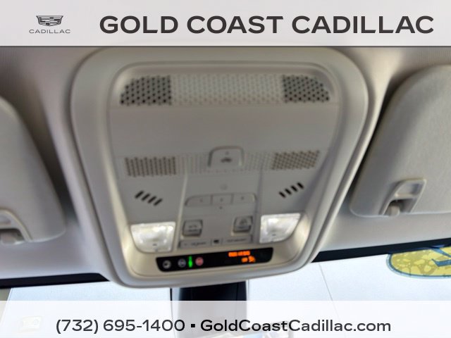 Used 2022 Cadillac XT5 Premium Luxury w/ Technology Package AWD/4WD image 29
