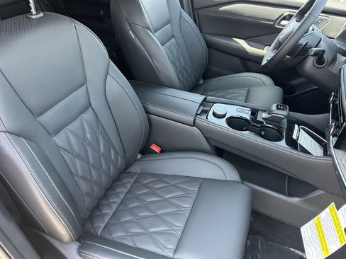 New 2026 Nissan Rogue Platinum AWD/4WD image 13
