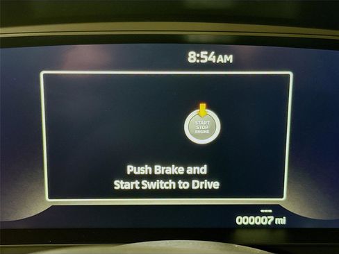 New 2025 Mitsubishi Outlander SE image 11