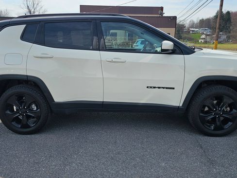 Used 2020 Jeep Compass Latitude image 5