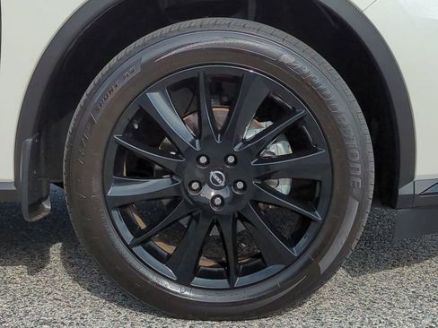 Certified 2024 Nissan Murano SV w/ SV Midnight Edition Package image 11